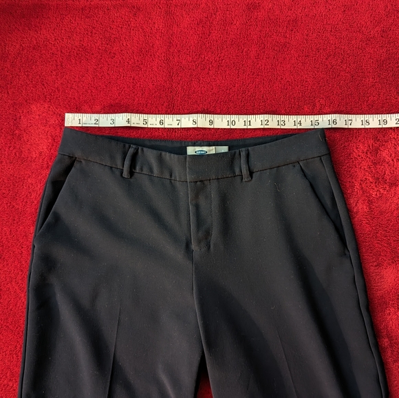 Old Navy Cropped Pants in Navy, Size Small - Picture 4 of 8